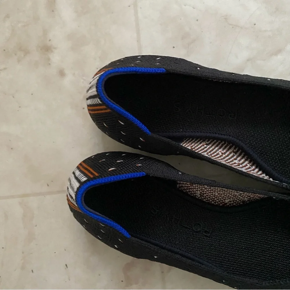 $145 Rothy's Pointed Toe Black Ivory Polka Dot Slip-on Knit Ballet Flats Sz 5.5